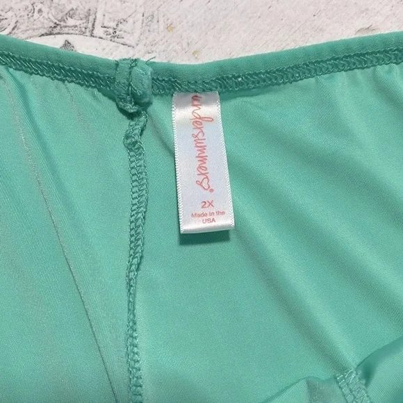 UnderSummer slip shorts size 2X in green with lace trim - Picture 3 of 6
